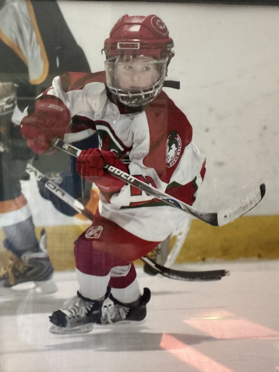 Make it happen #21!   Do what it takes as you always have to Get there!    Grind away boys!   #tightlaces #ncwc <a href="/MFYHAHockey/">Mid Fairfield Hockey</a> <a href="/BerkshireBVH/">Berkshire Hockey</a> <a href="/CranbrookBucks/">Cranbrook Bucks</a>