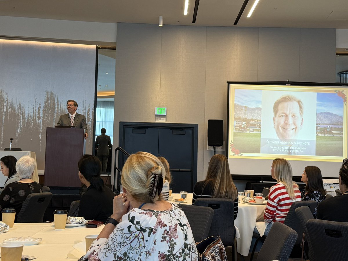 HHampel1's tweet image. Steve Gruber giving the welcome address at the @cityofhope Cancer Genetics Bootcamp.