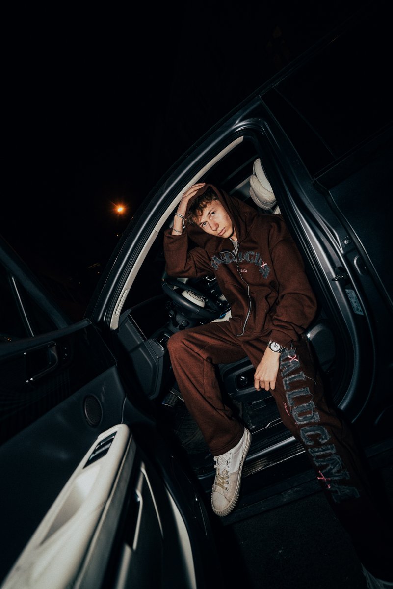 MrSavage tweet media