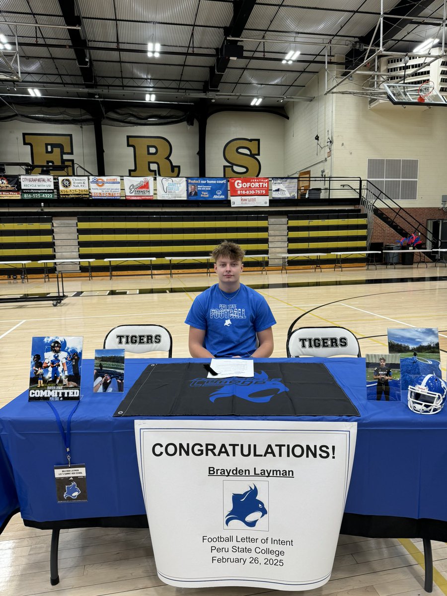 ✍️
#Blessed 

<a href="/CoachO_PSC/">Coach O</a> <a href="/_CoachWilk/">Sean Wilkerson</a> <a href="/CoachHalvorsen/">Wade Halvorsen</a> <a href="/CoachBCorbin/">Coach Corbin</a> <a href="/CoachJStarling/">Jakari Starling</a>