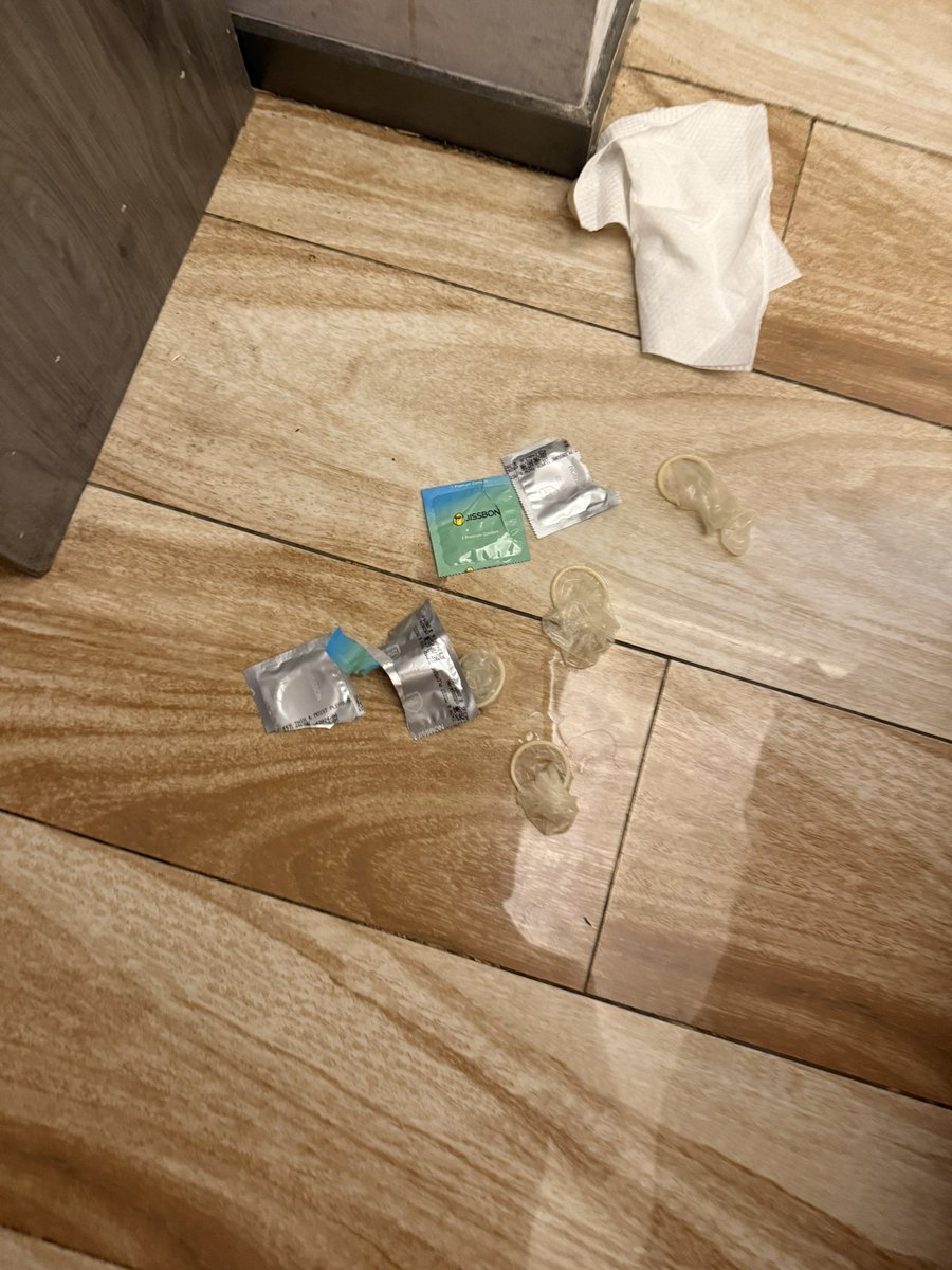 记录第一次同房不换，太刺激了，所以忘记拍照片了