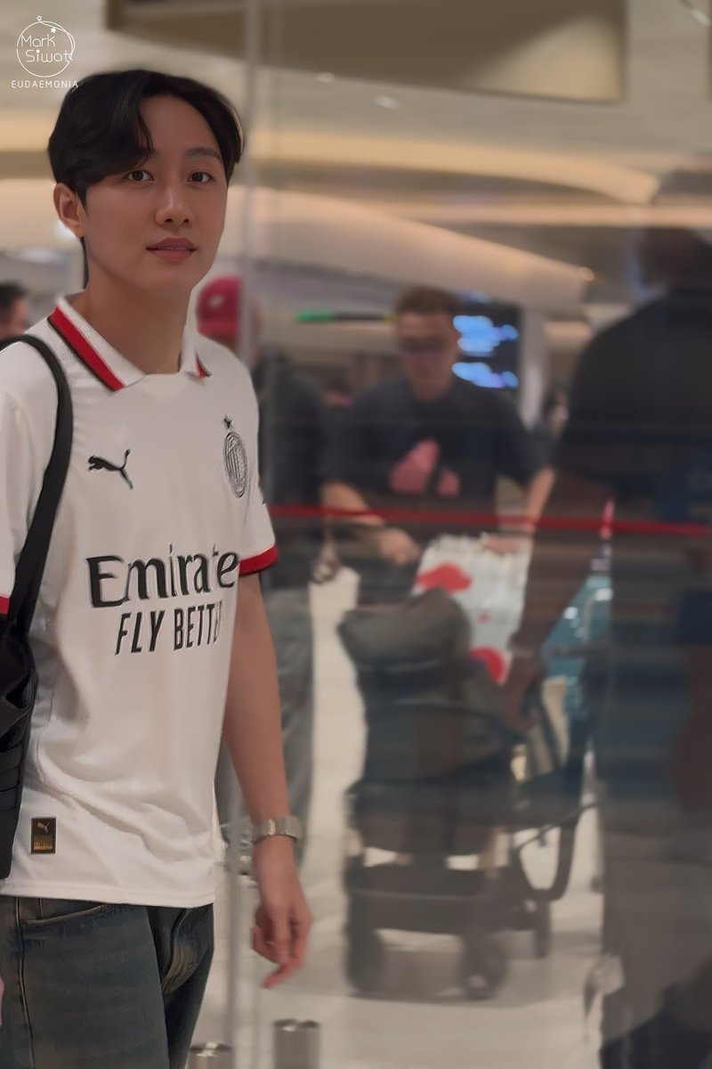 eudaemonia0330's tweet photo. 250228
 @Siwat666666  So happy to see you 🥰
#MSIWAT 
#Marksiwat 
#มาร์คศิวัช https://t.co/E0SUttFImd