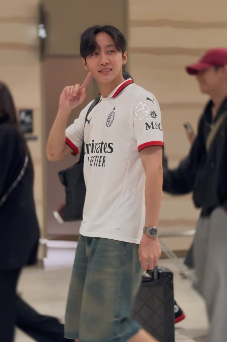 eudaemonia0330's tweet photo. 250228
 @Siwat666666  So happy to see you 🥰
#MSIWAT 
#Marksiwat 
#มาร์คศิวัช https://t.co/E0SUttFImd