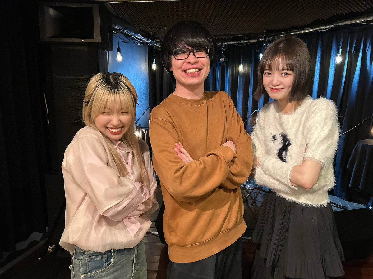 31_m_m's tweet photo. オールナイト2000 #AN2000 
ありがとうございました❤️‍🔥

らんちゃんと喋り倒した2時間
ただただ楽しかったあ！
コーナーメールも想像の何倍も届いて読みきれなくて悔しい！メールもポストも沢山ありがとう！！久しぶりにみんなの顔見れて幸せでした！

配信はまだ見れますゾ👀
https://t.co/G8FWjQZbqI https://t.co/MEtqvPhSa3