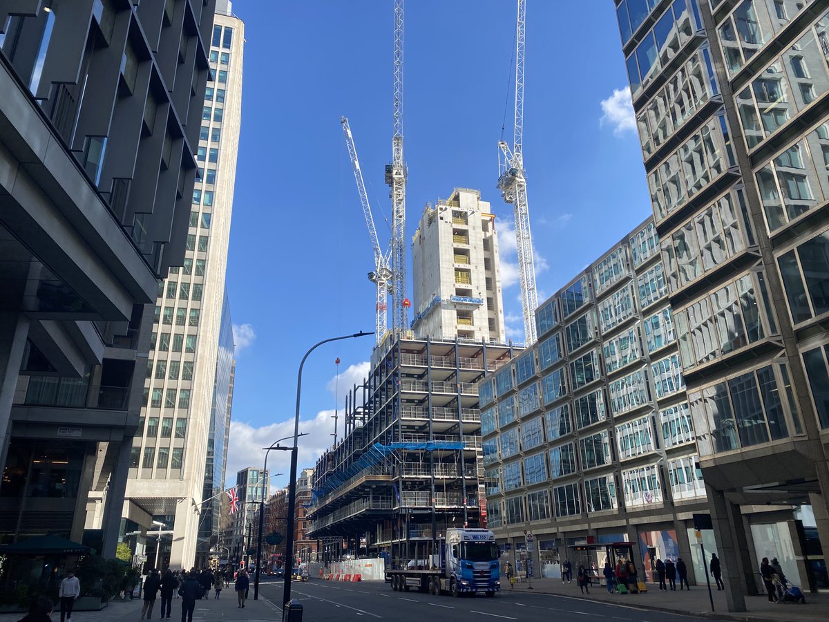 Great progress on Victoria Street.