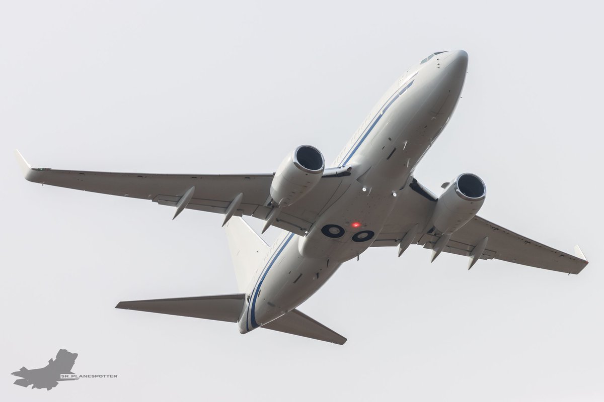 𝗦𝗥_𝗣𝗹𝗮𝗻𝗲𝘀𝗽𝗼𝘁𝘁𝗲𝗿 tweet media