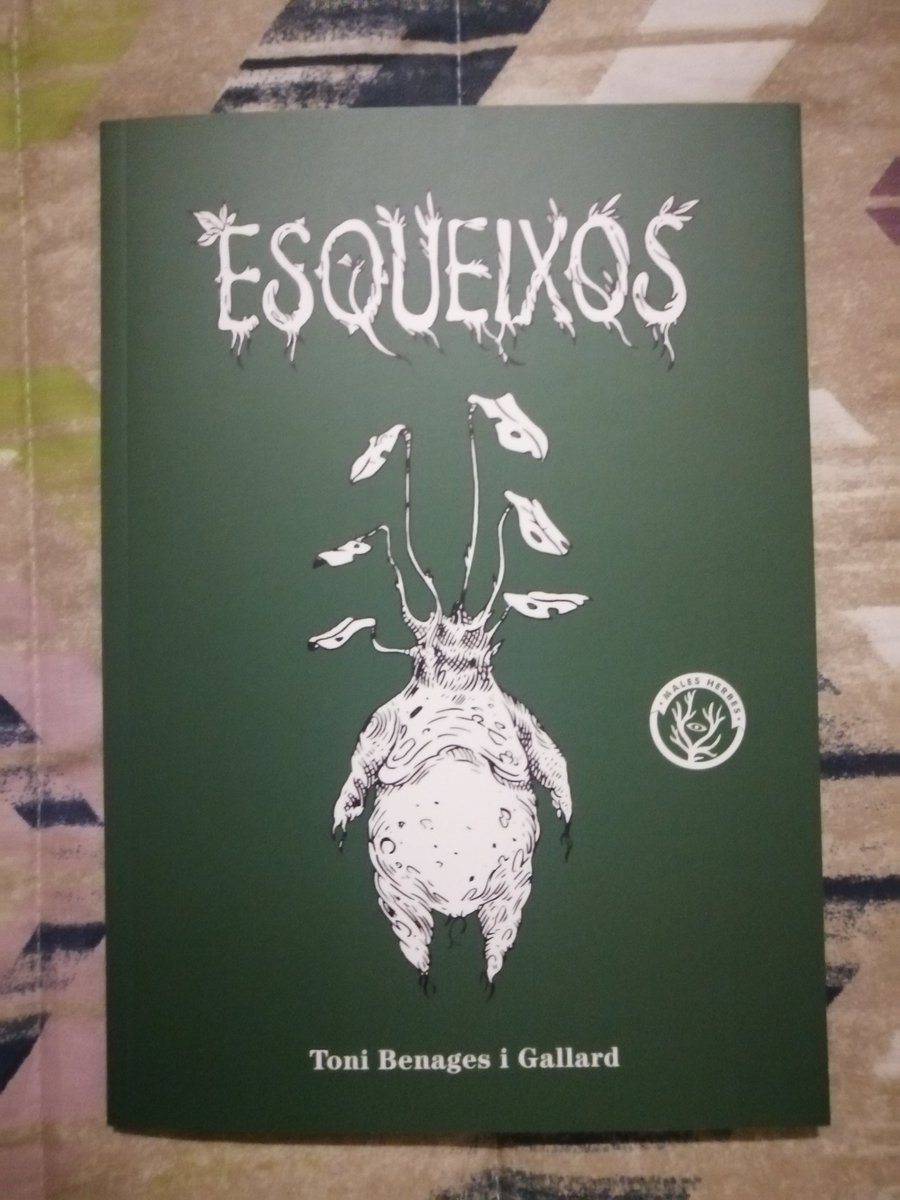 Llop_Segarrenc's tweet photo. I de moment acabem el fil, amb la compra d'#Esqueixos, de Toni Benages i Gallard, publicat per @LesMalesHerbes #CòmicEnCatalà https://t.co/eo9q7OtSjZ