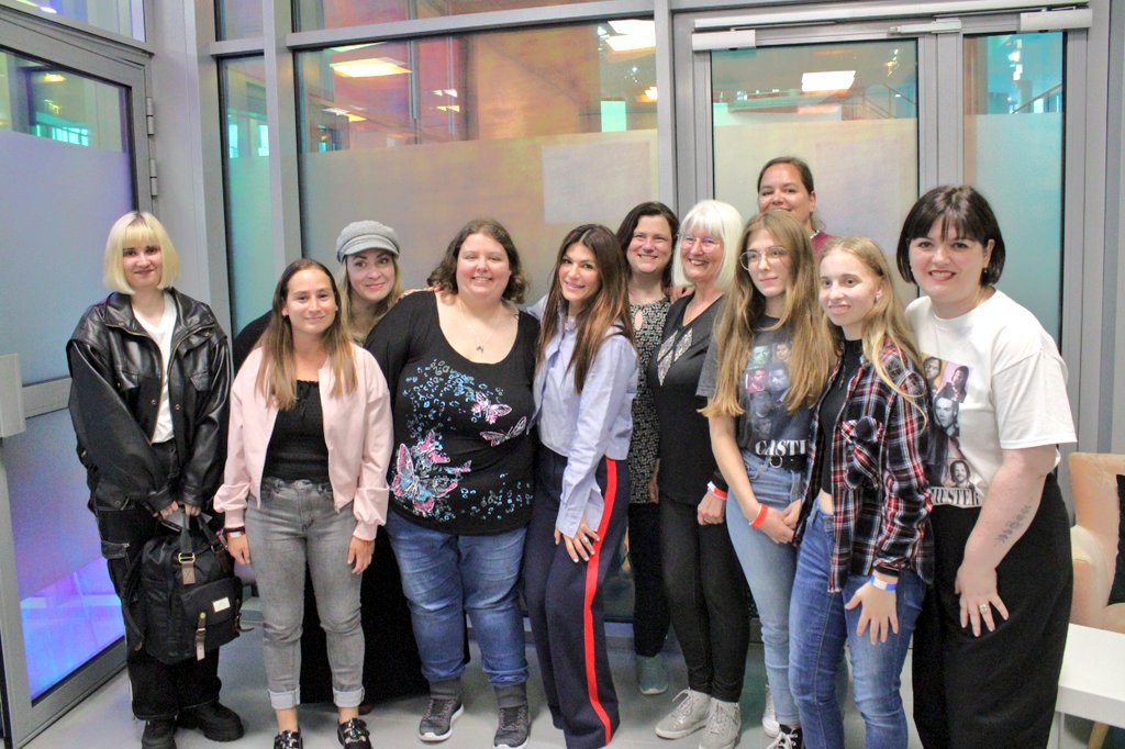 Angelb_666's tweet image. M&amp;amp;G Photos de la  #DLC6 merci @peoplecons