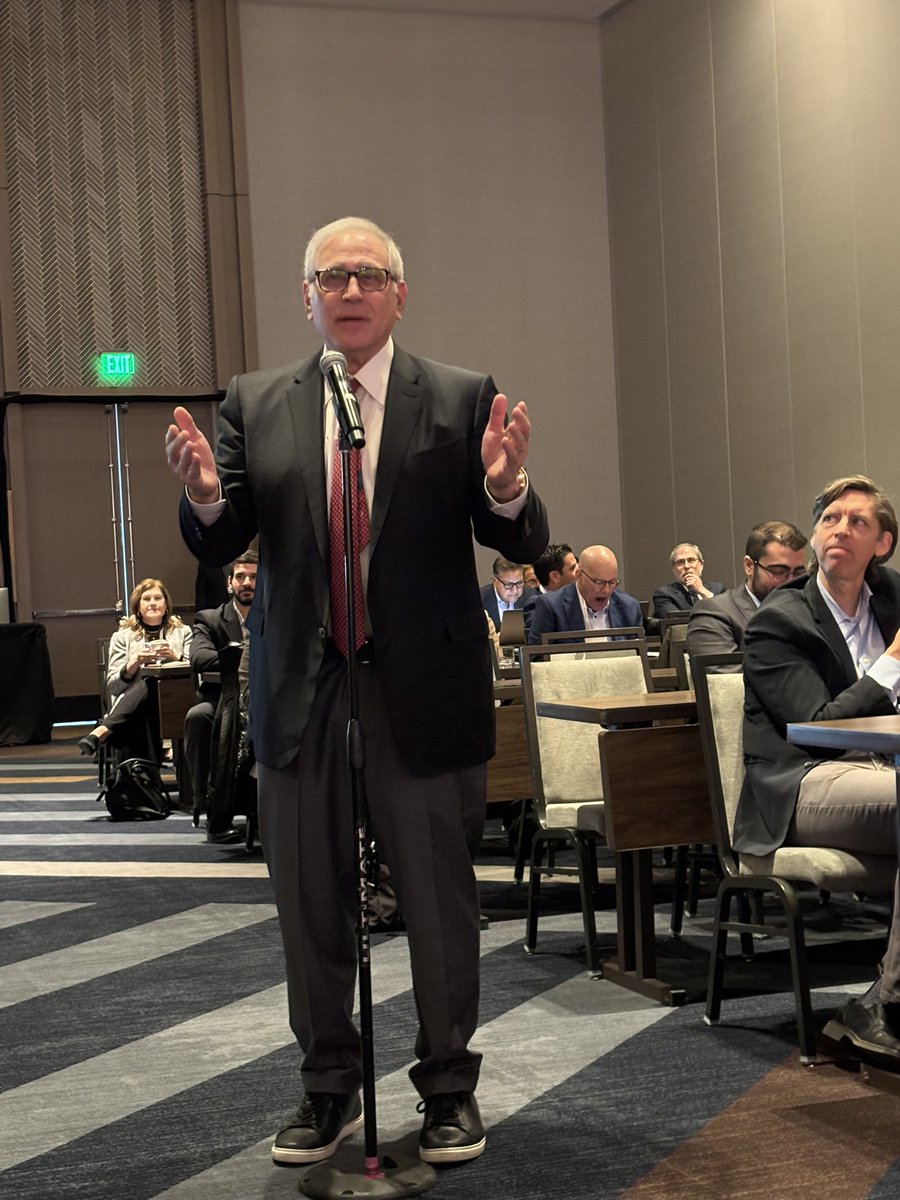 #PRYSTOWSKYPEARL

Antiarrhythmic drugs post ablation are not a binary decision - base it on the clinical scenario AND  how the patient feels - 
“antiarrhythmic drugs are not cocaine” they are ok to use! 

#WAFib2025