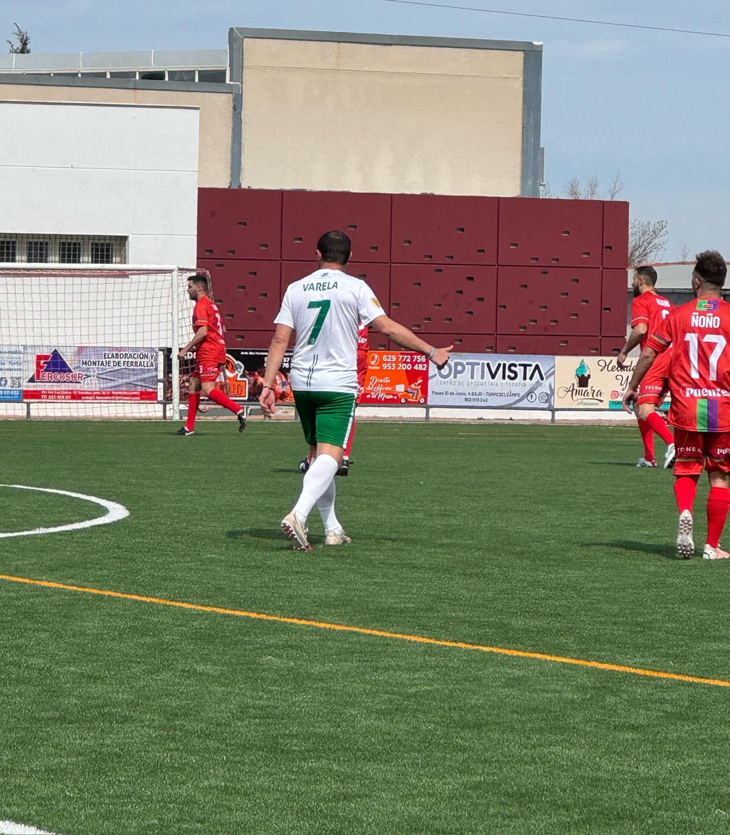 💚𝗣𝗔𝗥𝗧𝗜𝗗𝗢 𝗟𝗘𝗬𝗘𝗡𝗗𝗔𝗦 𝗔𝗡𝗗𝗔𝗟𝗨𝗖Í𝗔 💚

🔴 𝗙𝗜𝗡𝗔𝗟 𝗗𝗘𝗟 𝗣𝗔𝗥𝗧𝗜𝗗𝗢

⚔️ CD Fútbol Veteranos Torredelcampo 1⃣-4⃣ #AndaluzaLeyenda

💟 #FútbolRFAF #AndaluzaLeyenda