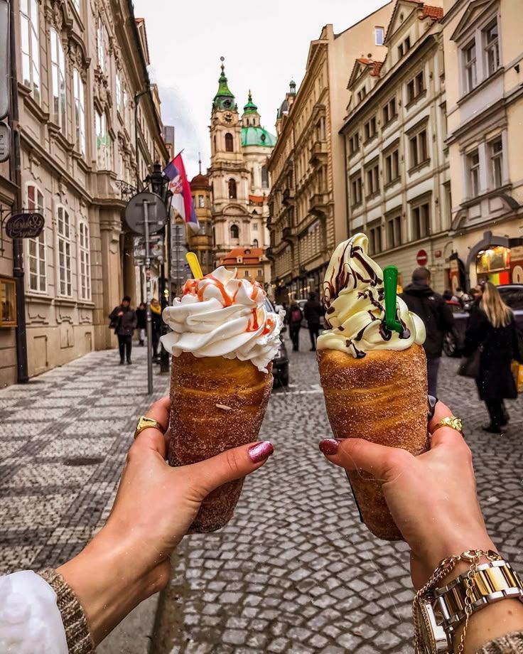 MozartCultures's tweet photo. Prag'da bir gün... https://t.co/SzcrkQsiGH