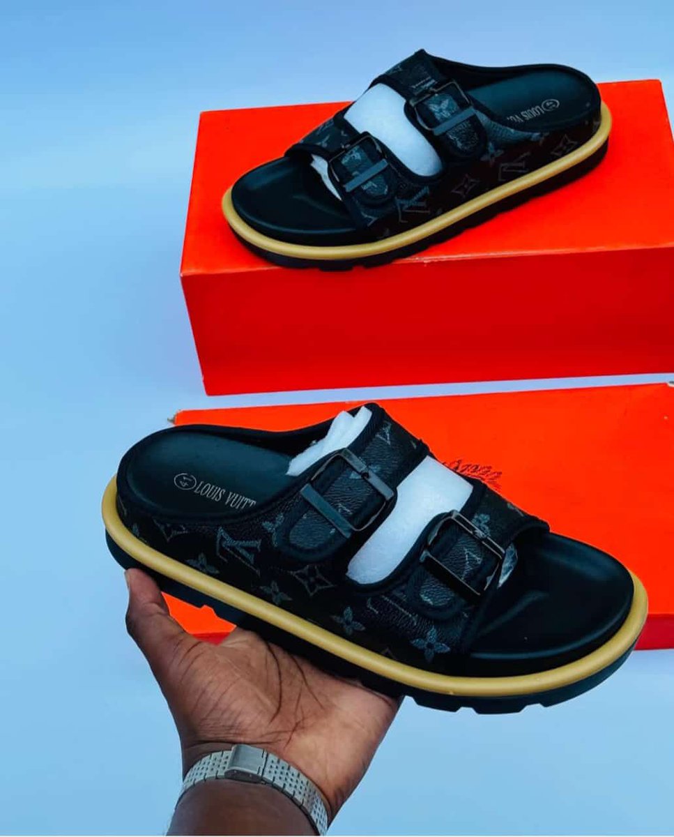 Cliff™ (@yarcliff) on Twitter photo Louis Vuitton &Gucci💥💯
Size 40-45 @1999ksh
Call or Whatsapp 0722118566
Dm <a href="/TSneakerzzz/">@TSneakerzzz</a>
Fast Delivery Countrywide Louis Vuitton &Gucci💥💯
Size 40-45 @1999ksh
Call or Whatsapp 0722118566
Dm <a href="/TSneakerzzz/">@TSneakerzzz</a>
Fast Delivery Countrywide