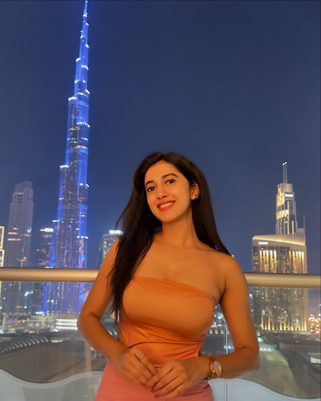 Gk4B_41bYAAFKIL?format=jpg&name=large