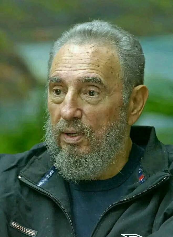 CruzNidia88154's tweet photo. #FidelPorSiempre
Es nuestro Mayor Ejemplo de Patriotismo y Valentía 
#BMCJGGenBelice https://t.co/vTs0D4oCZ9