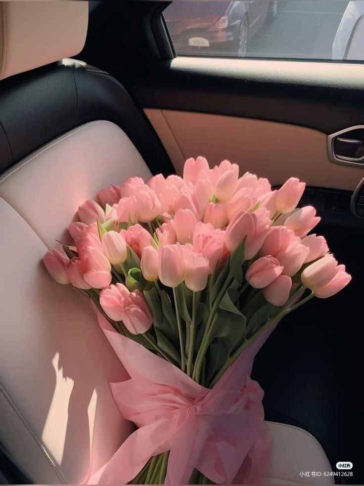 tulipslibrary's tweet image. Pink tulips