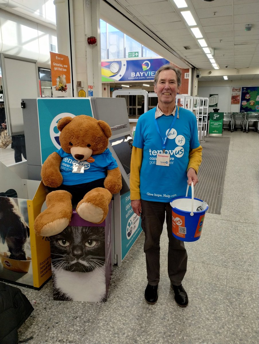 FriendTenLlan's tweet image. We're in @Morrisons in #ColwynBay today &amp;amp; tomorrow, collecting for @tenovuscancer . In town? Pop in, say hi, &amp;amp; donate what you can, to help people affected by a cancer diagnosis. Every penny makes a difference!
   Here are Malcolm, Phil, Anj &amp;amp; Tudno from this morning's shifts.