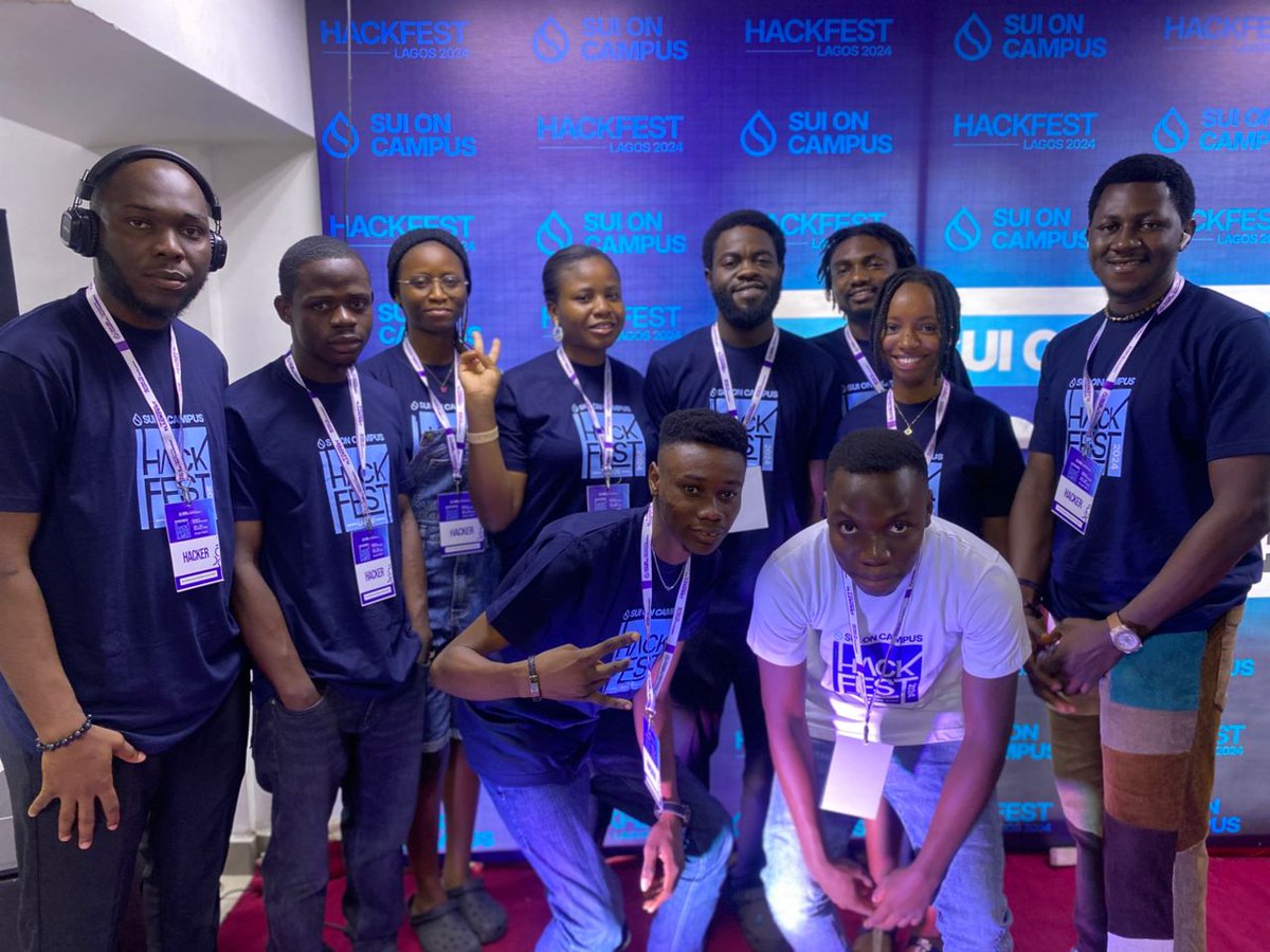 bondex_team's tweet photo. Around November 2024, @suioncampus hosted a sui hackatton at the @semicolonafrica building, yaba. that was how @bondex_team came about; we searched for ideas, brainstormed and came up with the idea of "A decentralized, community-based pooling system built on the
@suinetwork https://t.co/iSvPLOXclI