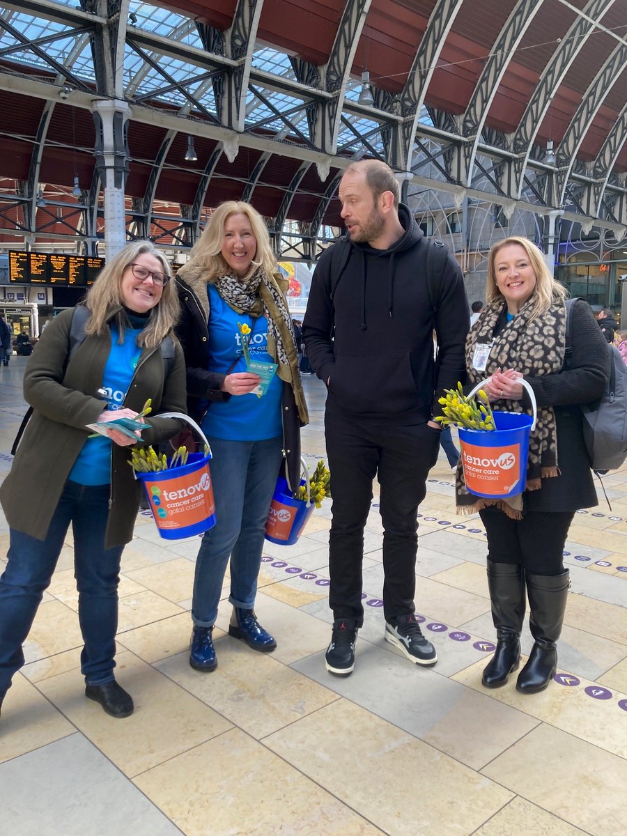 Welsh Government in London (@wginlondon) on Twitter photo This morning some of our London Team were at Paddington to help <a href="/tenovuscancer/">Tenovus Cancer Care / Gofal Canser Tenovus</a> to hand out daffodils as part of <a href="/walesweeklondon/">Wales Week / London</a>. They were inspired to do the little things and spread some St Davids Day Joy. Rugby legend <a href="/AlunWynJones/">Alun-Wyn Jones</a> even came to say Hi.
#RandomActsofWelshness This morning some of our London Team were at Paddington to help <a href="/tenovuscancer/">Tenovus Cancer Care / Gofal Canser Tenovus</a> to hand out daffodils as part of <a href="/walesweeklondon/">Wales Week / London</a>. They were inspired to do the little things and spread some St Davids Day Joy. Rugby legend <a href="/AlunWynJones/">Alun-Wyn Jones</a> even came to say Hi.
#RandomActsofWelshness
