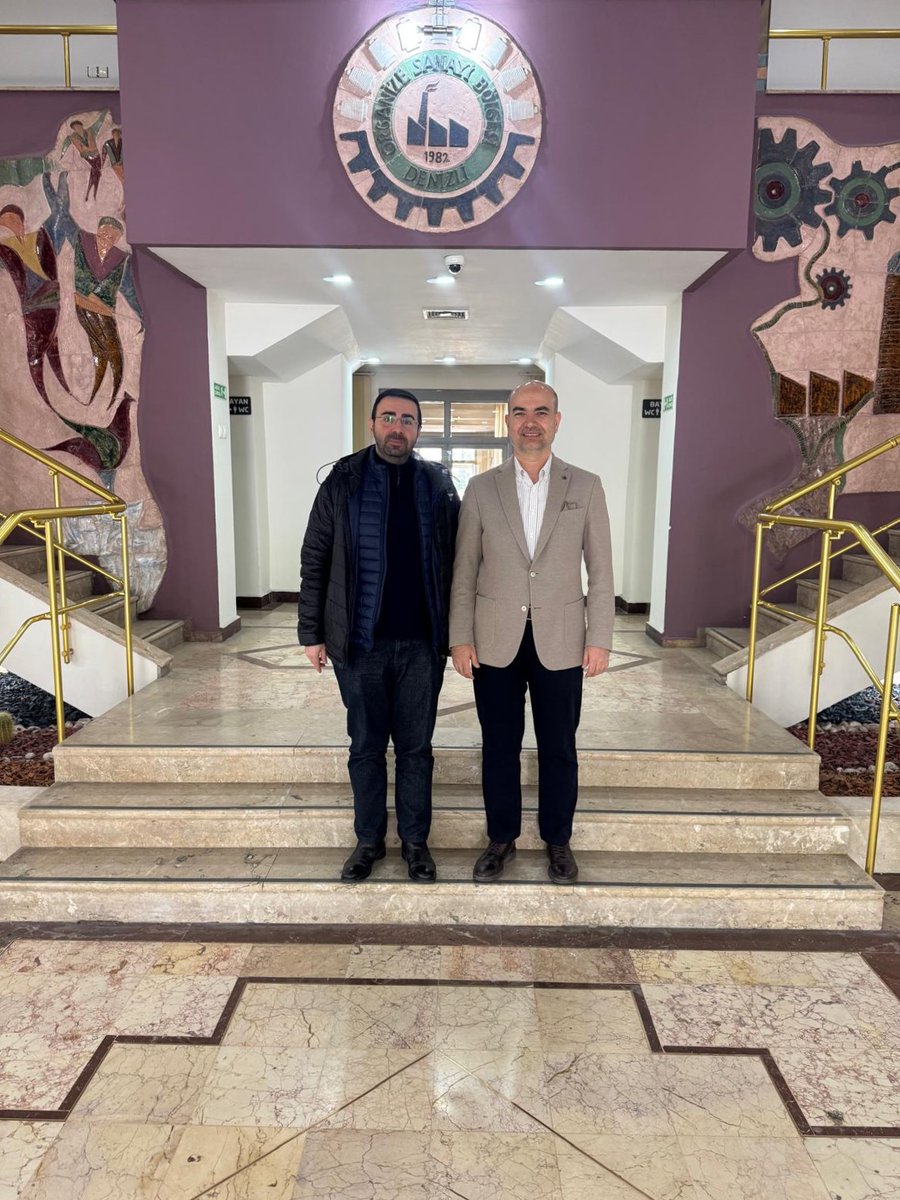 Denizli OSB Teknopark'a hayırlı olsun ziyaretlerinde bulunan PAÜ İİBF Maliye Bölüm Başkanı Doç. Dr. Fatih Akçay, İş İnsanı Mustafa Akçay, Denizli Ticaret Odası Emlak Komitesi Üyesi İş İnsanı Mustafa Şaylan ve Avukat Ersin Topoğlu'na teşekkür ederiz.