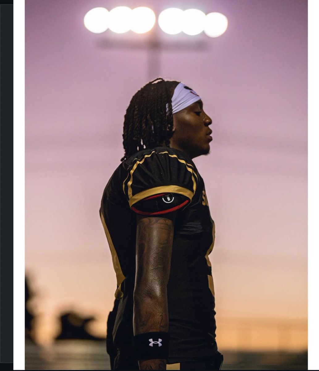 JaMaries “J5” Robinson🌟 tweet media