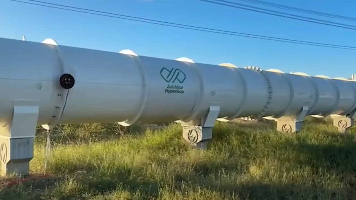 MfrgTodayIndia's tweet image. Mumbai-Ahmedabad in an hour? India’s hyperloop test track ready. Click here to know more: shorturl.at/OeSNY
#Hyperlooptesttrack #Highspeedtravel #IITMadras #AshwiniVaishnaw