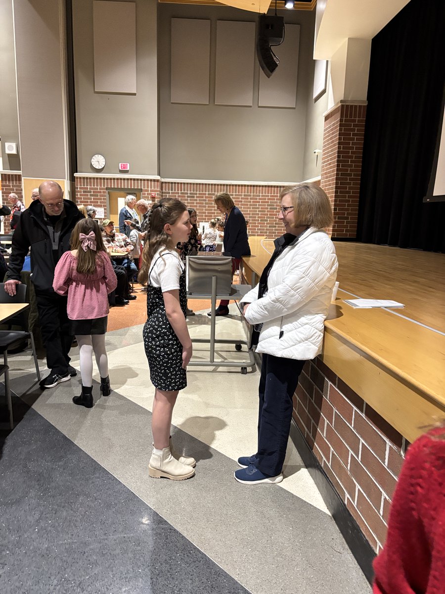 LC_Tigers's tweet photo. Thank you so much to the breakfast attendees for helping our 3rd and 4th graders practice for their Amazing Shake competition yesterday. It takes a village! #positivelylc https://t.co/i2qlm4r2mI