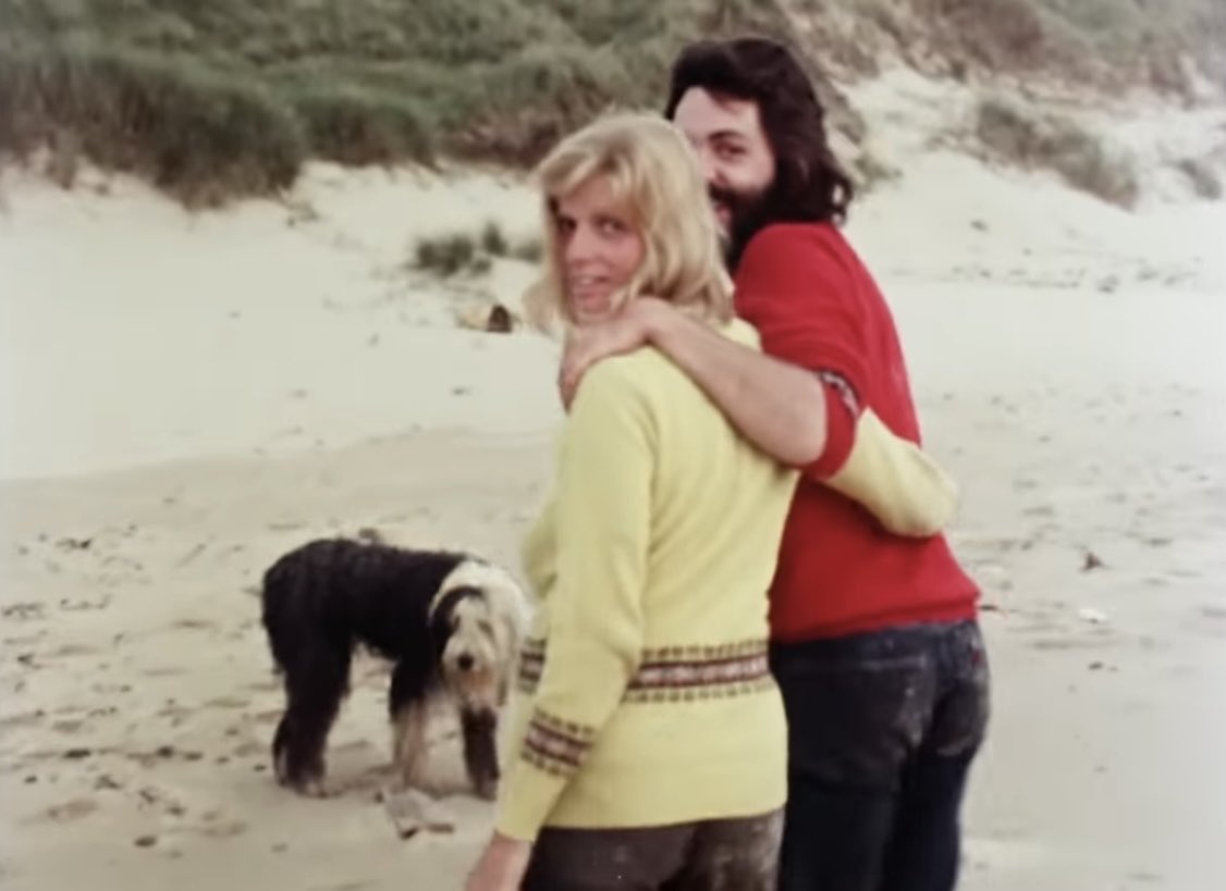 DaniInGeneral's tweet image. Why do songs get stuck in our heads for DAYS at a time? 

This is the one for me at the moment:

Heart of the Country - Paul &amp;amp; Linda McCartney