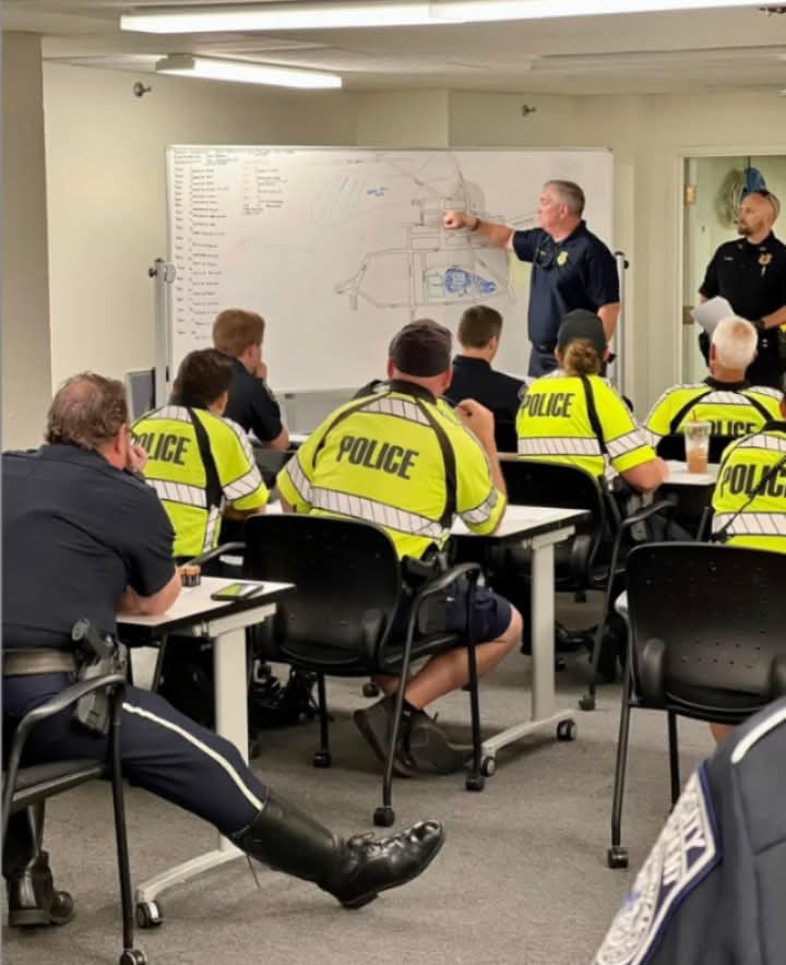 Bullcop54 🇺🇸 tweet media