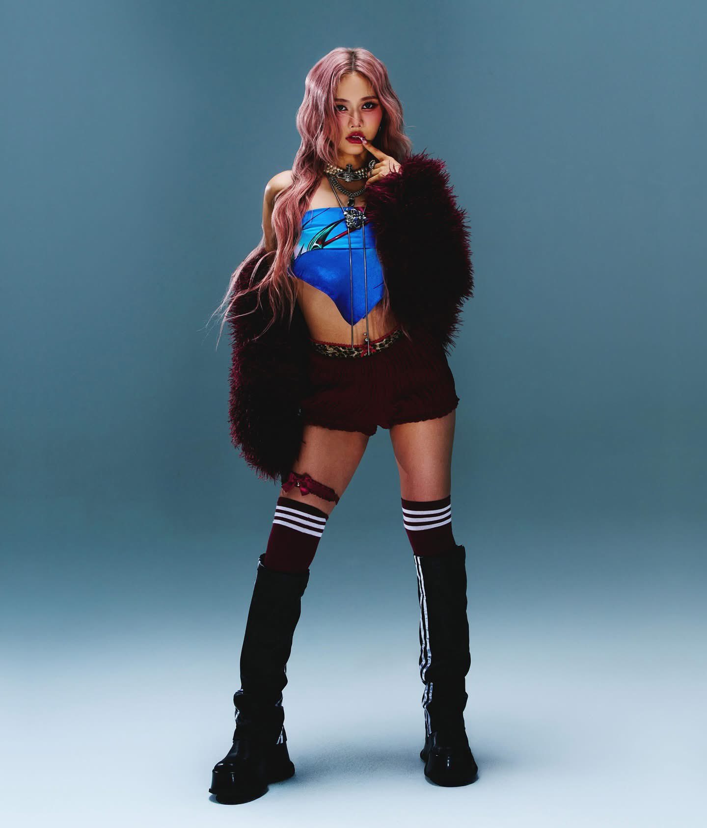 Gk4MUUha8AEdGac?format=jpg&name=large