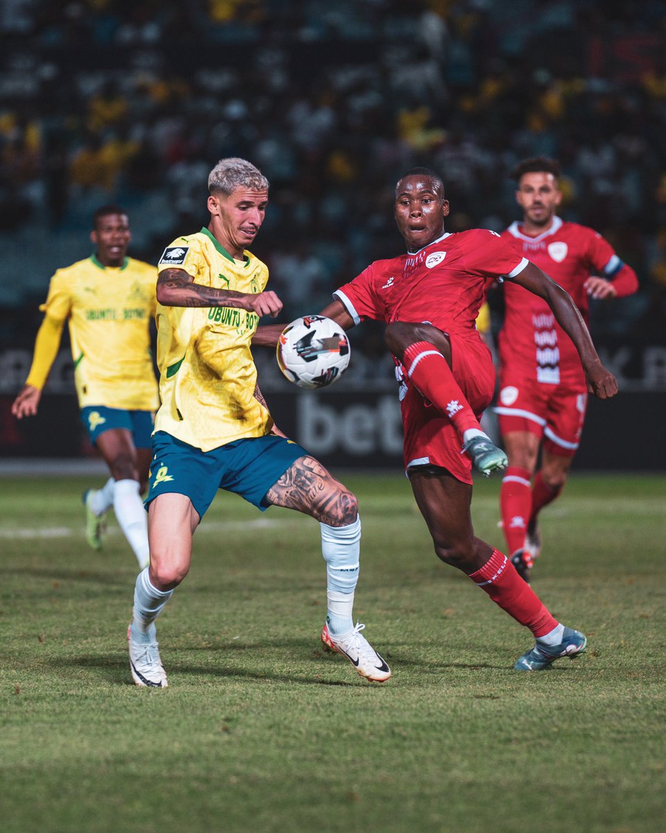 PManagementRSA's tweet photo. Vuyo Letlapa is a solid rock in defence and as stated by Dr Jomo Sono - ‘Vuyo can play anywhere in the world’ ✊🏽 https://t.co/hGRvlIgGcB