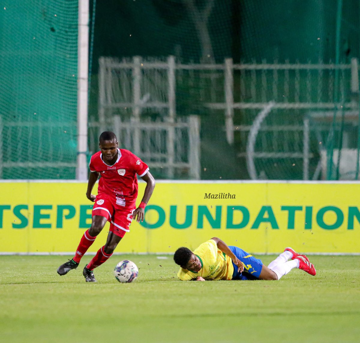 PManagementRSA's tweet photo. Vuyo Letlapa is a solid rock in defence and as stated by Dr Jomo Sono - ‘Vuyo can play anywhere in the world’ ✊🏽 https://t.co/hGRvlIgGcB
