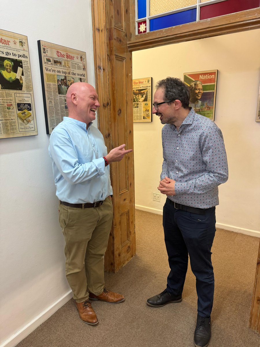 Stellenbosch Journalism (@stelliesjourn) on Twitter photo Dr Bernhard Goodwin from <a href="/LMU_Muenchen/">Universität München</a> visited the Journalism Department to explore collaboration and exchange opportunities with Prof Herman Wasserman, Department Chair.
#stelliesjourn #fass_stellenboschuniversity #stellenboschuniversity Dr Bernhard Goodwin from <a href="/LMU_Muenchen/">Universität München</a> visited the Journalism Department to explore collaboration and exchange opportunities with Prof Herman Wasserman, Department Chair.
#stelliesjourn #fass_stellenboschuniversity #stellenboschuniversity