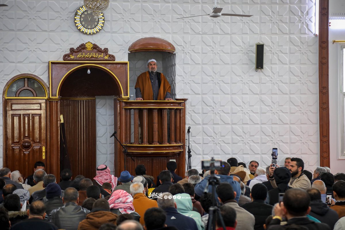 ibnAlballad's tweet photo. إقامة اول خطبة جمعة في مسجد "عمر الفاروق "
بمدينة درعا بعد إغلاقه لمدة 14 عام 

المكان : سوريا | درعا المدينة | حي ميسلون 
الزمان : الجمعة 28 شباط 2025

#سوريا #Daraa #ابن_البلد #درعا #مسجد  #عمر_الفاروق #مسجد https://t.co/0sz3Q6jCC7