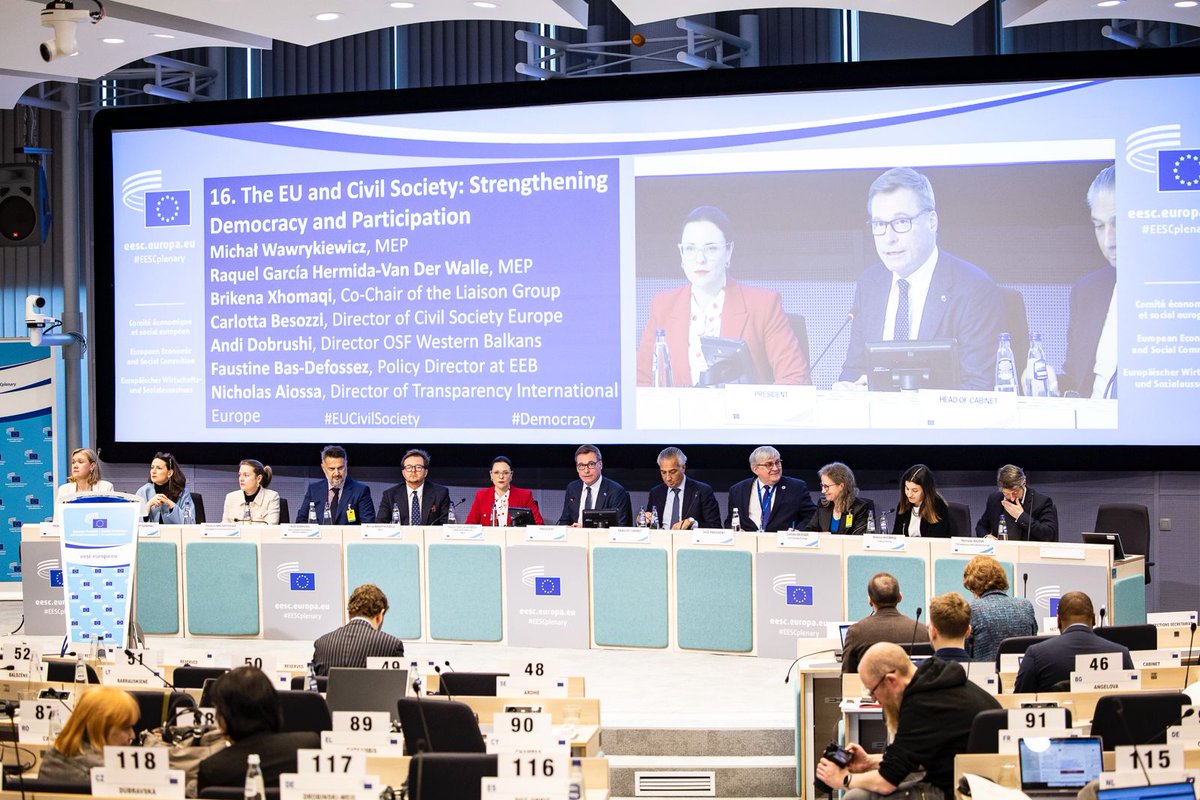 EESC_PRESS's tweet image. 📢#EESCPlenary&apos;s clear message:
🗣️#CSOs are #democracy’s frontline defenders.

🔴With funding cuts threatening their survival,
the🇪🇺must take immediate action to protect and support them‼️

🗞️more: europa.eu/!NRfQ3q
#WorldNGODay #EUCivilSociety