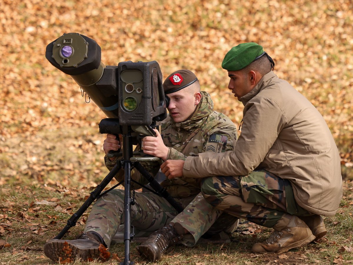 Poursuite du programme #CaMo 🇫🇷🪖🇧🇪, des livraisons de blindés, de la formation et des échanges binationaux, comme ici avec le <a href="/2eEtranger/">2REI</a>.

Pour rappel, le partenariat CApacité MOtorisée, signé en 2018 avec la <a href="/Belgian_Army/">Belgian Army</a>, permet de développer une interopérabilité et des