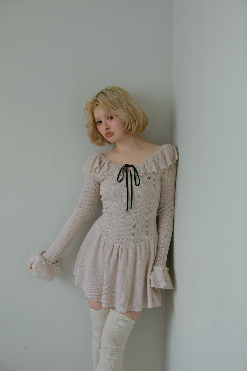 Hana knit mini dress color beige/gray ¥15400-tax in 春らしい淡い