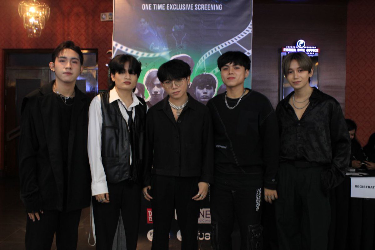 [💌]

Before this month ends, we want to express our deepest gratitude to everyone who was part of the TUGATOG Documentary.

Love ü all 🌹

#NEO_PH #ReadyGlow
#TUGATOGDOCUMENTARY