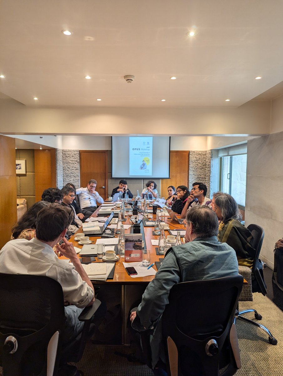 Today at the #OpusWorkshop, Jonathan Parry led a deep dive into #Axes of #Inequality in Indian Society, their #Intersections and #Contradictions. 

For more updates on our events, follow us on Bluesky: bsky.app/profile/mwfdel…