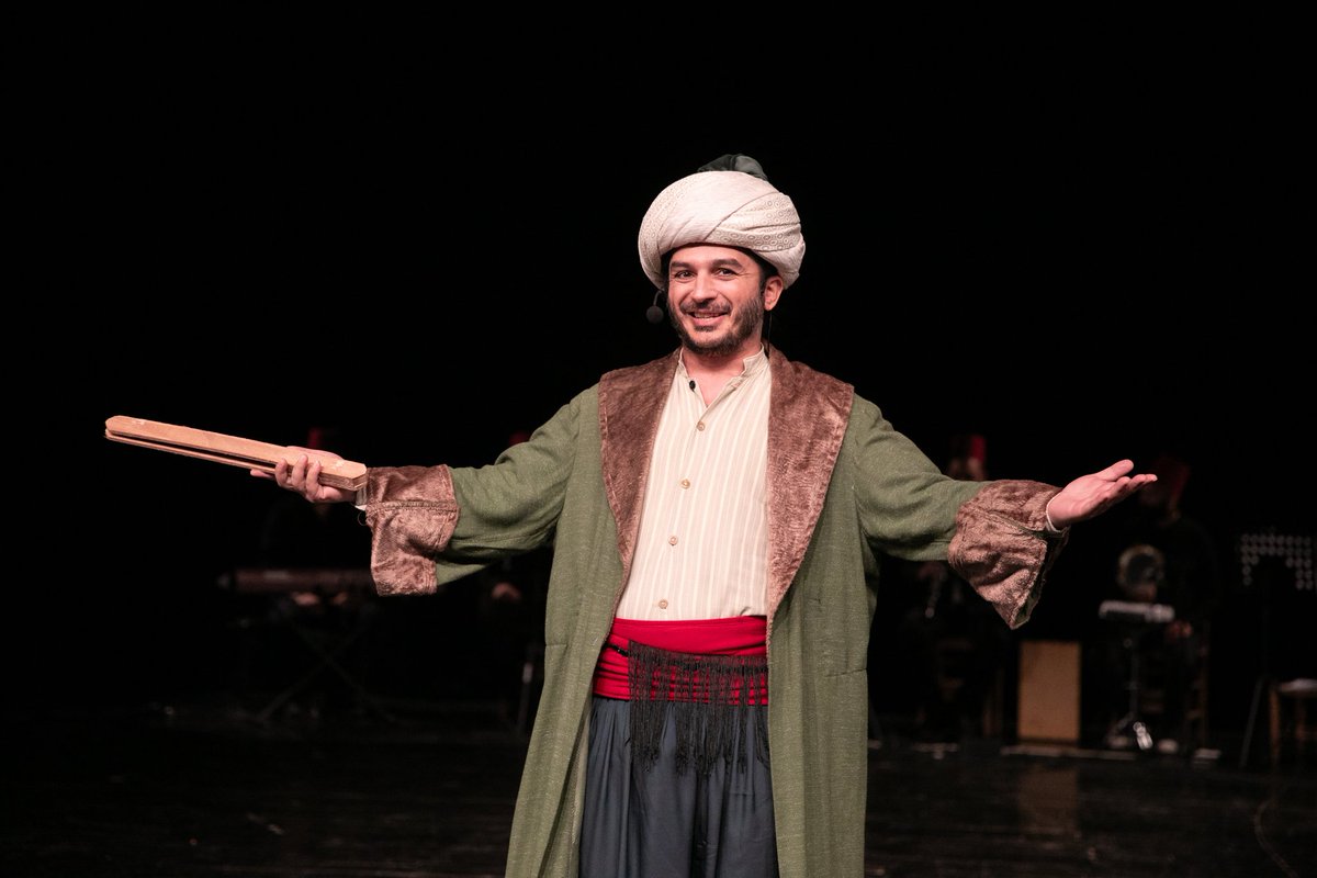 İzmir Şehir Tiyatroları tweet media