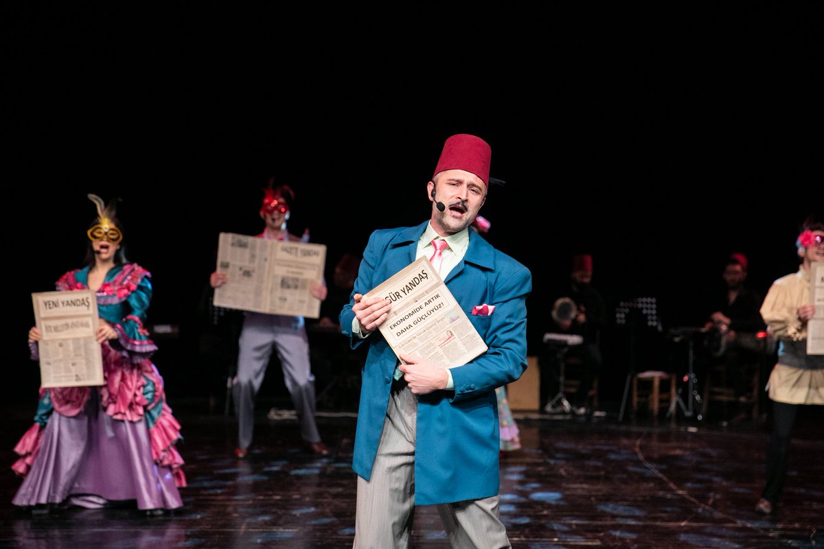 İzmir Şehir Tiyatroları tweet media