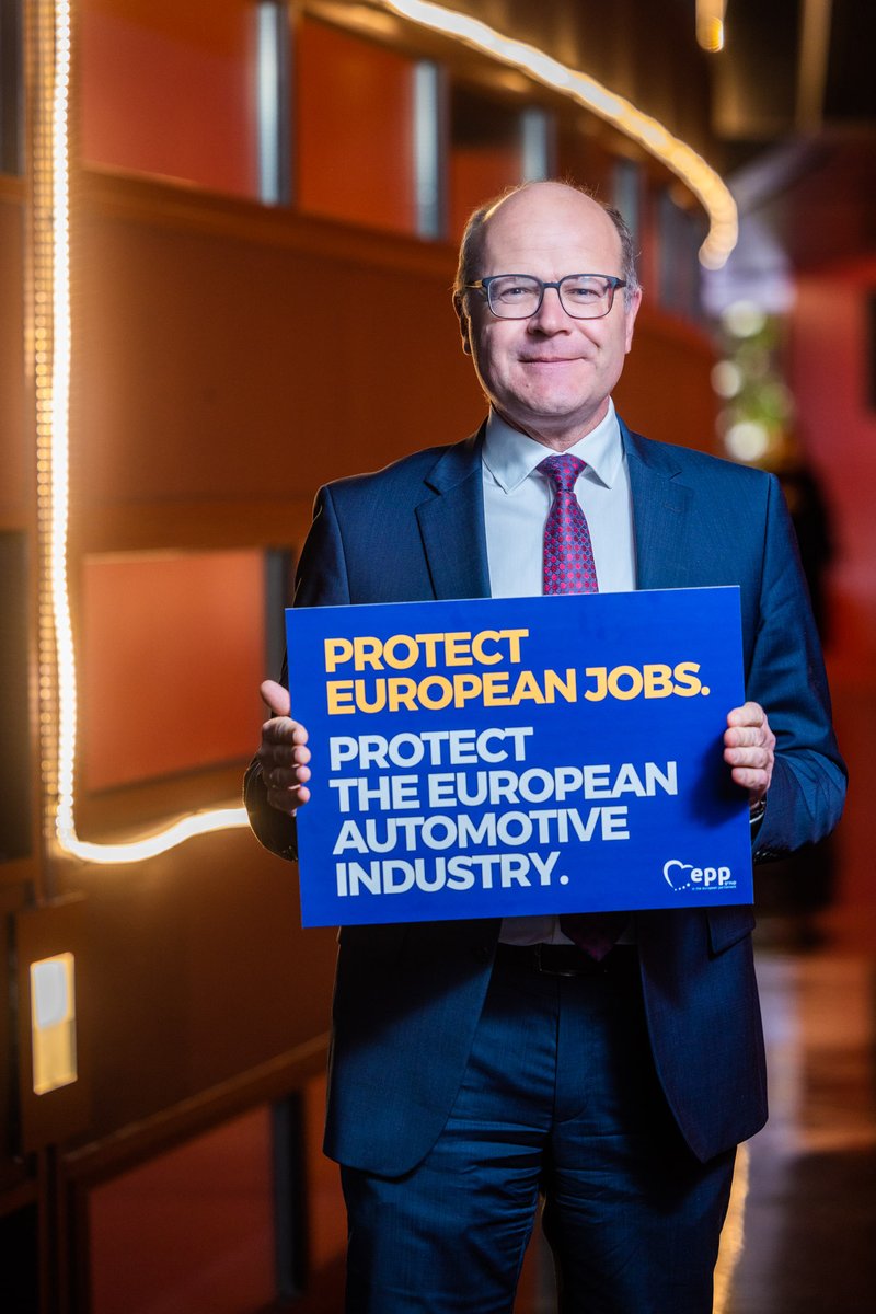 EPP Group (@eppgroup) on Twitter photo With 13 million jobs, 255 factories, and 15 million vehicles produced annually, accounting for up to 7% of the EU’s GDP, it is no exaggeration to say that the #automotiveindustry is the beating heart of European industrial power.
Read more: epp.group/rp0qtg1r
<a href="/oliverdd/">Oliver Schenk</a> With 13 million jobs, 255 factories, and 15 million vehicles produced annually, accounting for up to 7% of the EU’s GDP, it is no exaggeration to say that the #automotiveindustry is the beating heart of European industrial power.
Read more: epp.group/rp0qtg1r
<a href="/oliverdd/">Oliver Schenk</a>