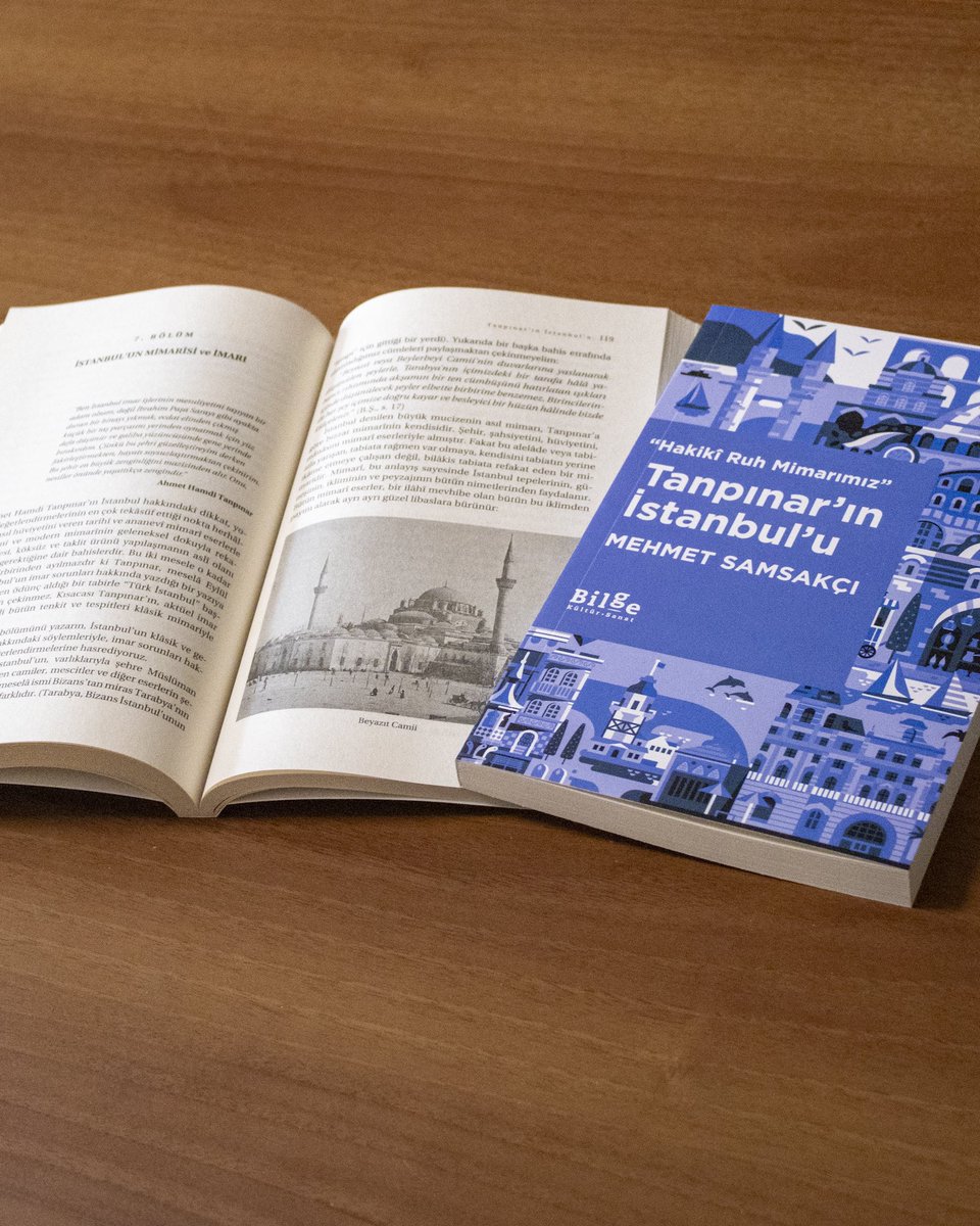 📢 YENİ YAYIN | “HAKİKÎ RUH MİMARIMIZ” TANPINAR’IN İSTANBUL’U 

20. asrın hemen başında doğan, bu anlamda çocuk yaşta Balkan Harbi’ni, biraz sonra 1. Dünya Savaşı’nı, akabinde Millî Mücadele’yi idrak eden, yeni bir devletin kuruluşunun bütün aşamalarına şahit olan, Türkiye’nin