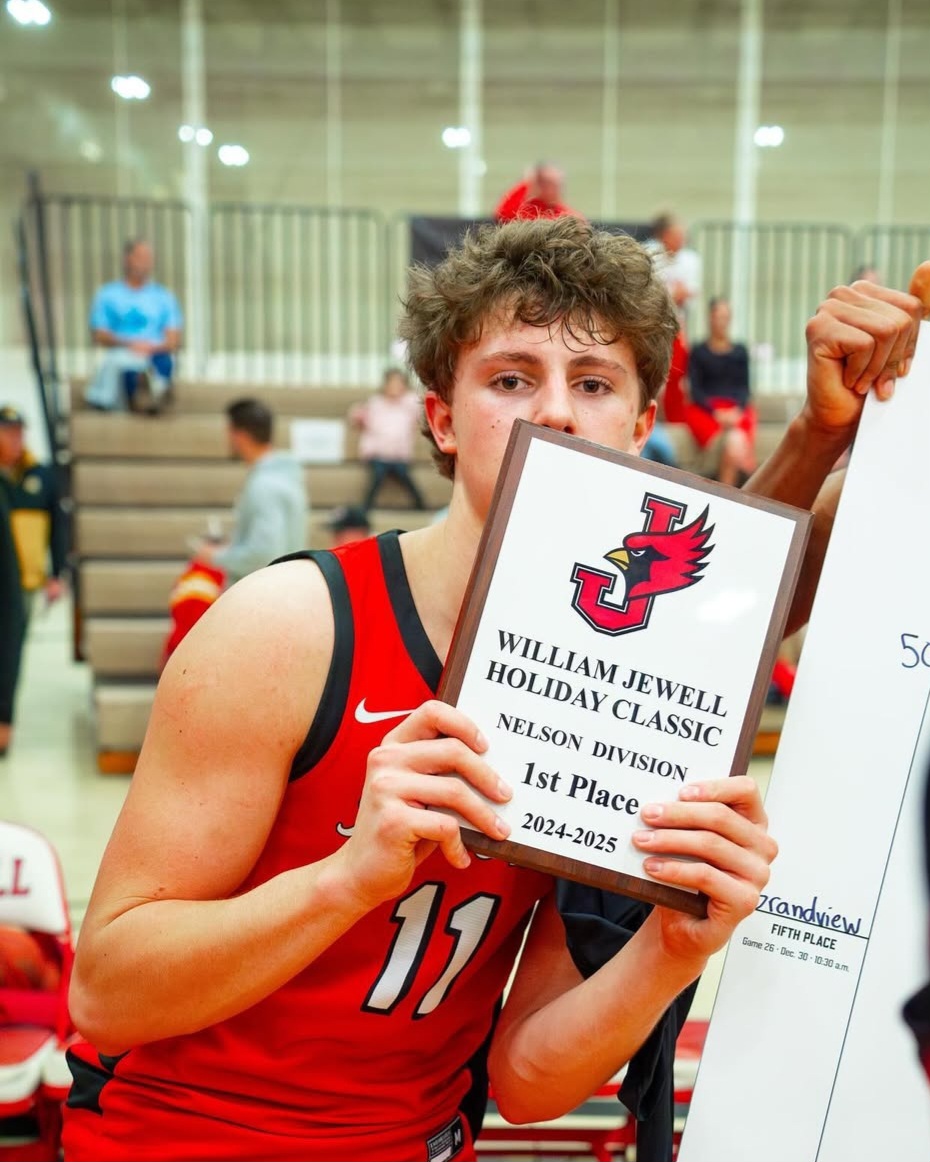 Coach Jones tweet media