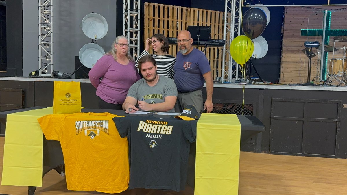 Gabriel Villalobos (@gabedagapopener) on Twitter photo Had a great time signing last night to <a href="/SUPiratesFB/">Southwestern FB</a>βΌοΈβΌοΈ Can't wait to go be apart of something special with <a href="/CoachMaskSU/">Coach Nick Mask</a> and the rest of the crew. π₯ Had a great time signing last night to <a href="/SUPiratesFB/">Southwestern FB</a>βΌοΈβΌοΈ Can't wait to go be apart of something special with <a href="/CoachMaskSU/">Coach Nick Mask</a> and the rest of the crew. π₯
