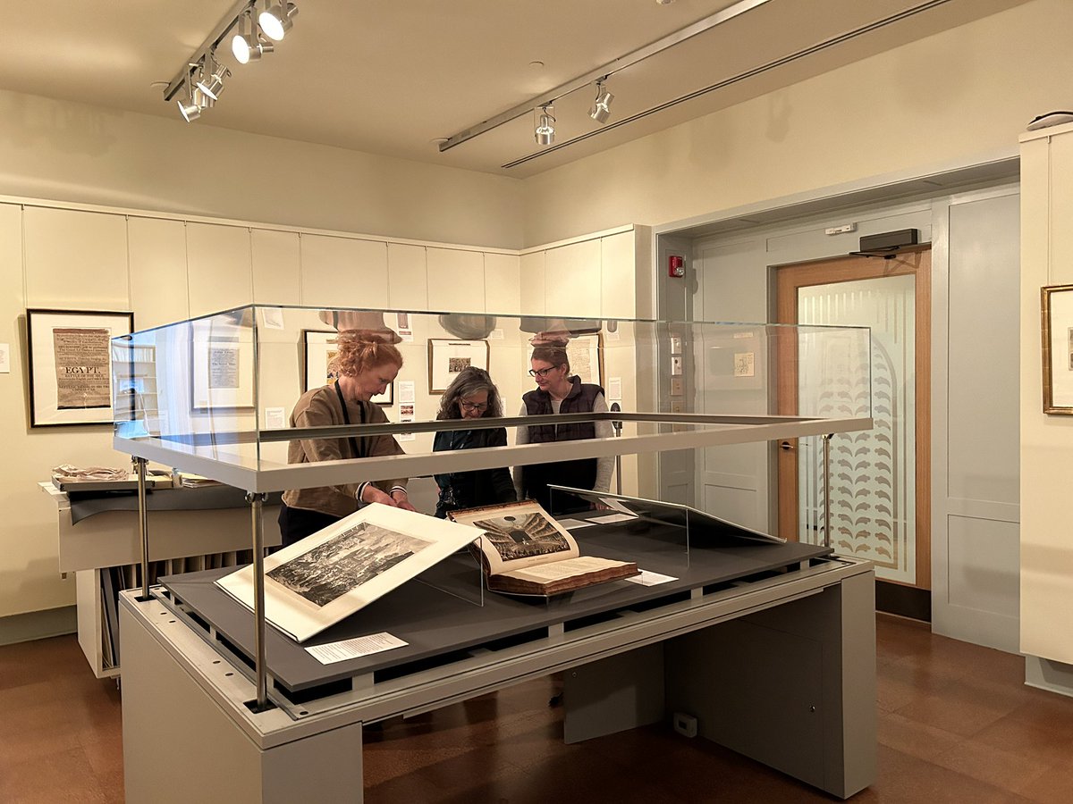 LewisWalpoleLibrary tweet media