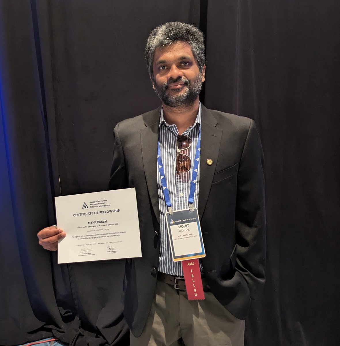 mohitban47's tweet image. Thank you @RealAAAI for the honor & the fun ceremonies -- humbled to be inducted as a AAAI Fellow in esteemed company 🙏
PS. I am still around today in Philadelphia if anyone wants to meet up at #AAAI2025 :-)
Thanks once again to everyone (students+postdocs+collaborators,…