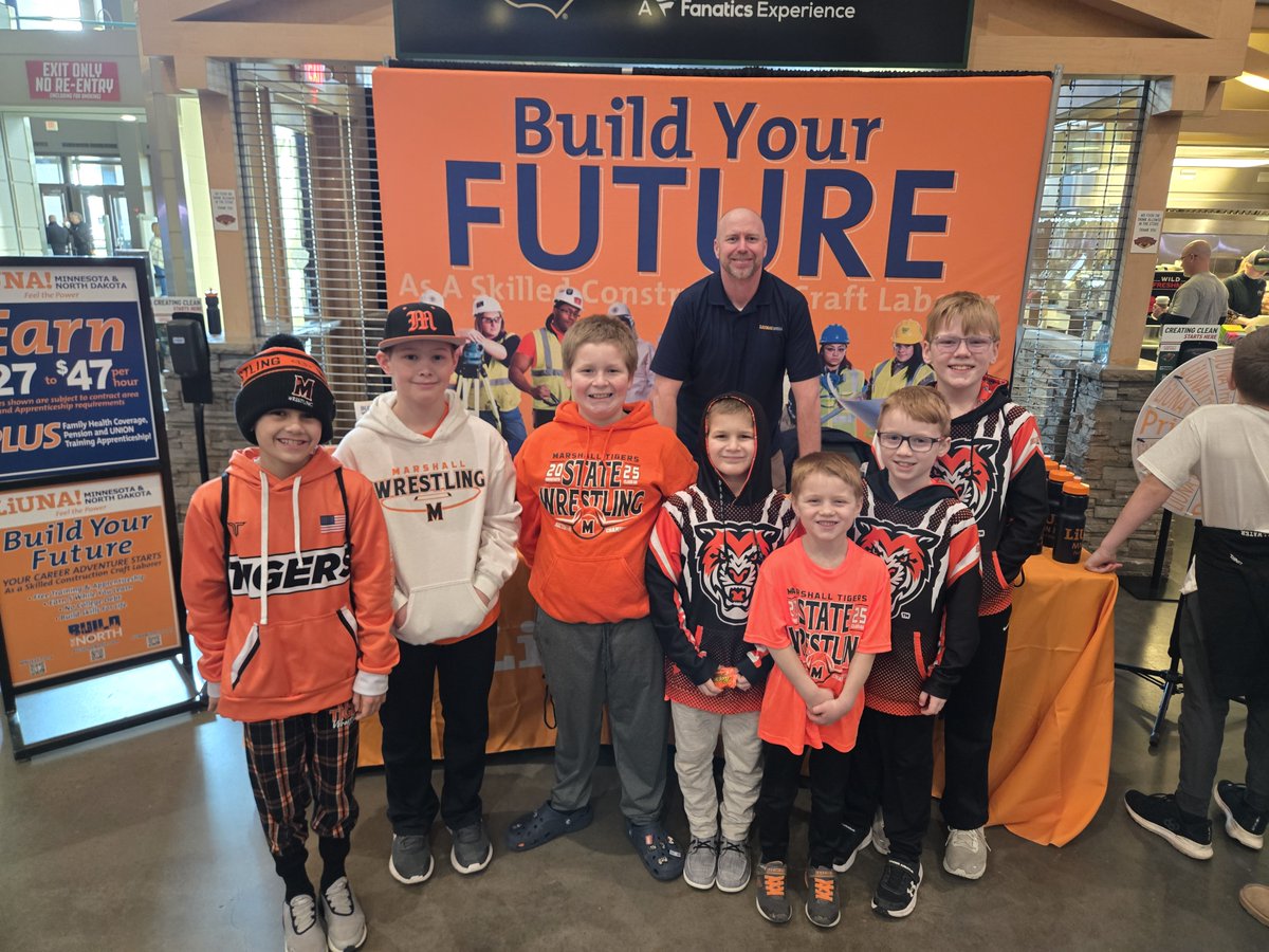 MinnesotaLecet's tweet photo. We're proud to support @MSHSL sports and the MN State Wrestling Tourney with @kstc45 #tourneyson45. Stop and see us at our @LIUNAMinnesota booth at Section 104 talking about our upcoming LIUNA Career Fairs and Apprenticeship.  Build Your Future with @LIUNA https://t.co/VLSojEwhnw