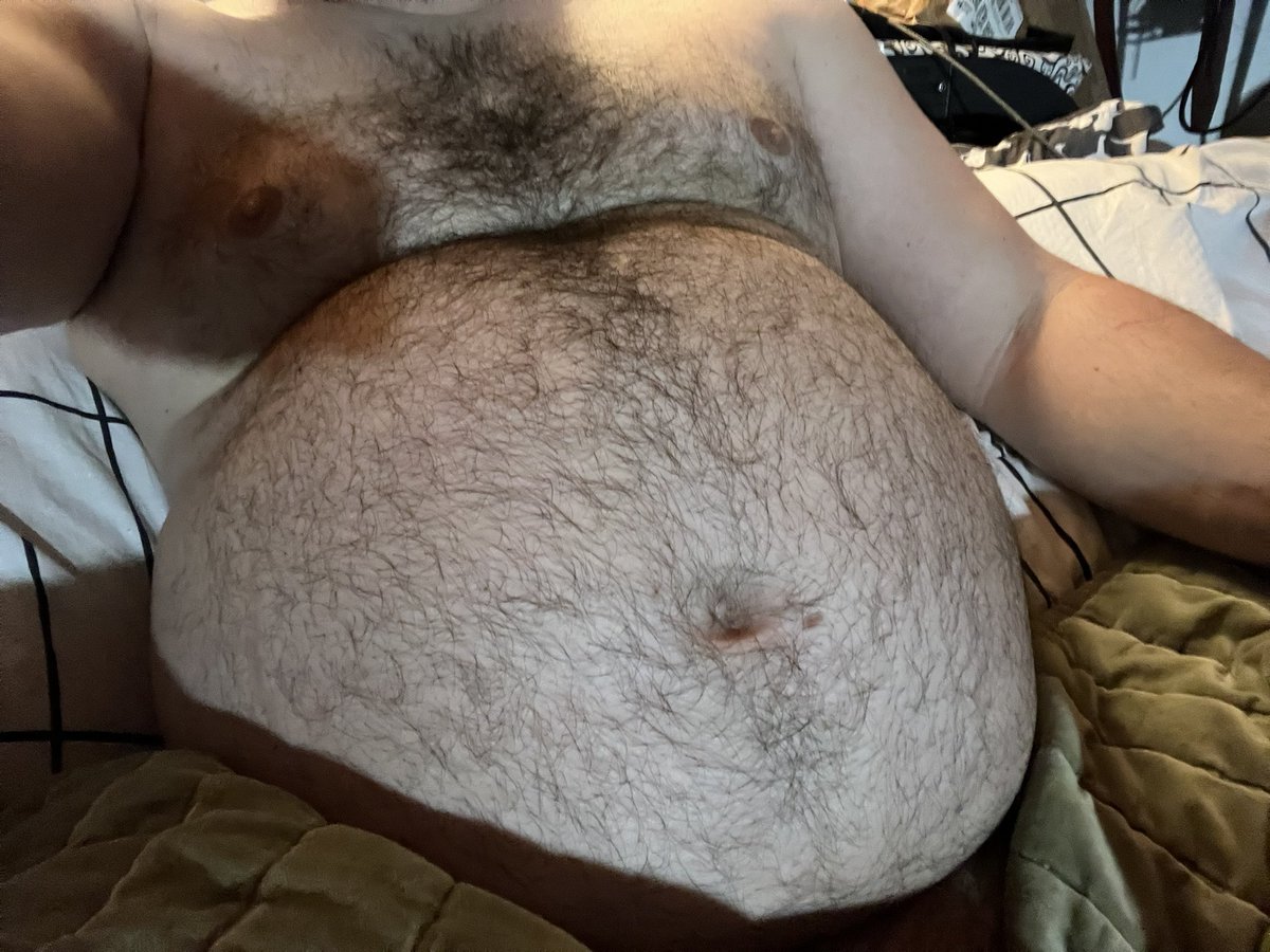 failedlion's tweet image. Need rubs and a belly stuffed full of food
#fatfurs #fatfurry #weightgainer #fatcat