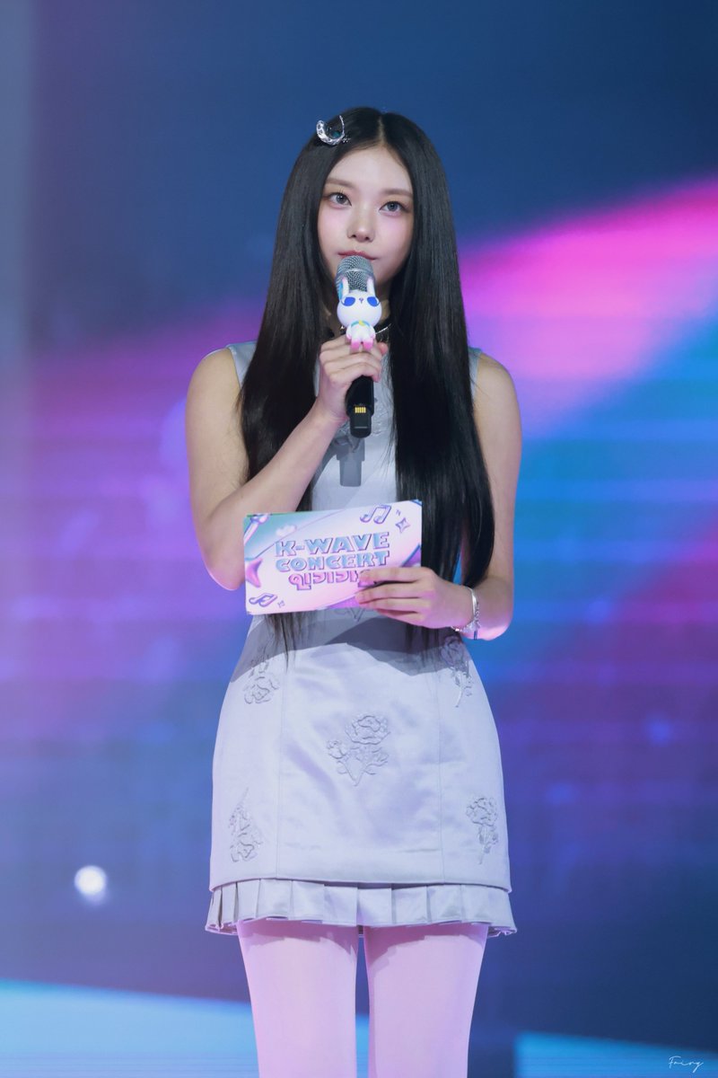 240602 K-WAVE

#해린 #강해린 #HAERIN #KangHaeRin #ヘリン
#NJZ #엔제이지