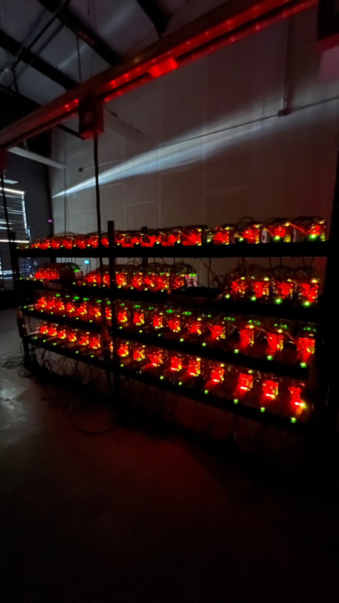 compoundhashr8's tweet photo. C# Dark Mode https://t.co/f73ypG8mKO